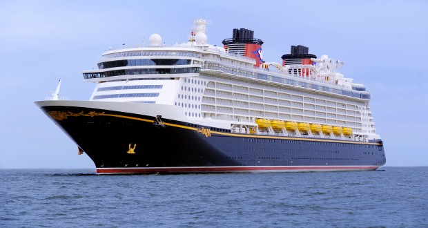Condé Nast Traveler Readers Name Disney Cruise Line Ships Top Three Large Cruise Ships