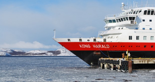 Hurtigruten Cruise Ship Runs Aground