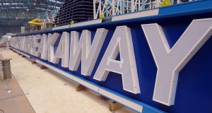 Norwegian Breakaway Arrives In New York City (Video)